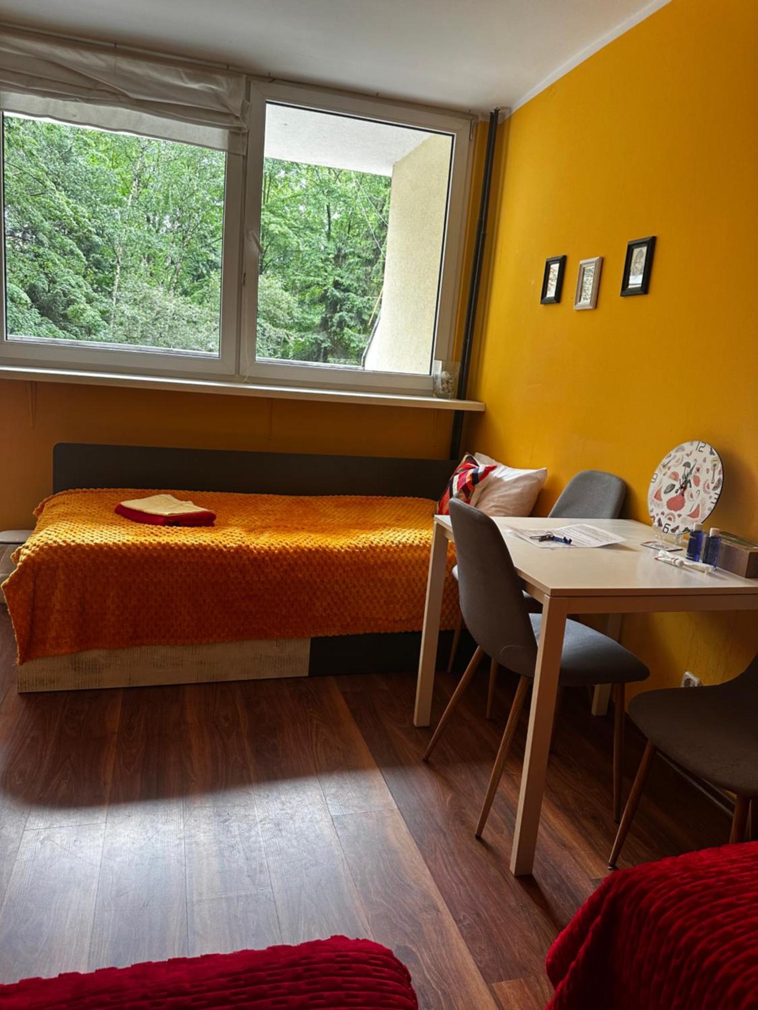 Travel House Wroclaw Hotell Eksteriør bilde