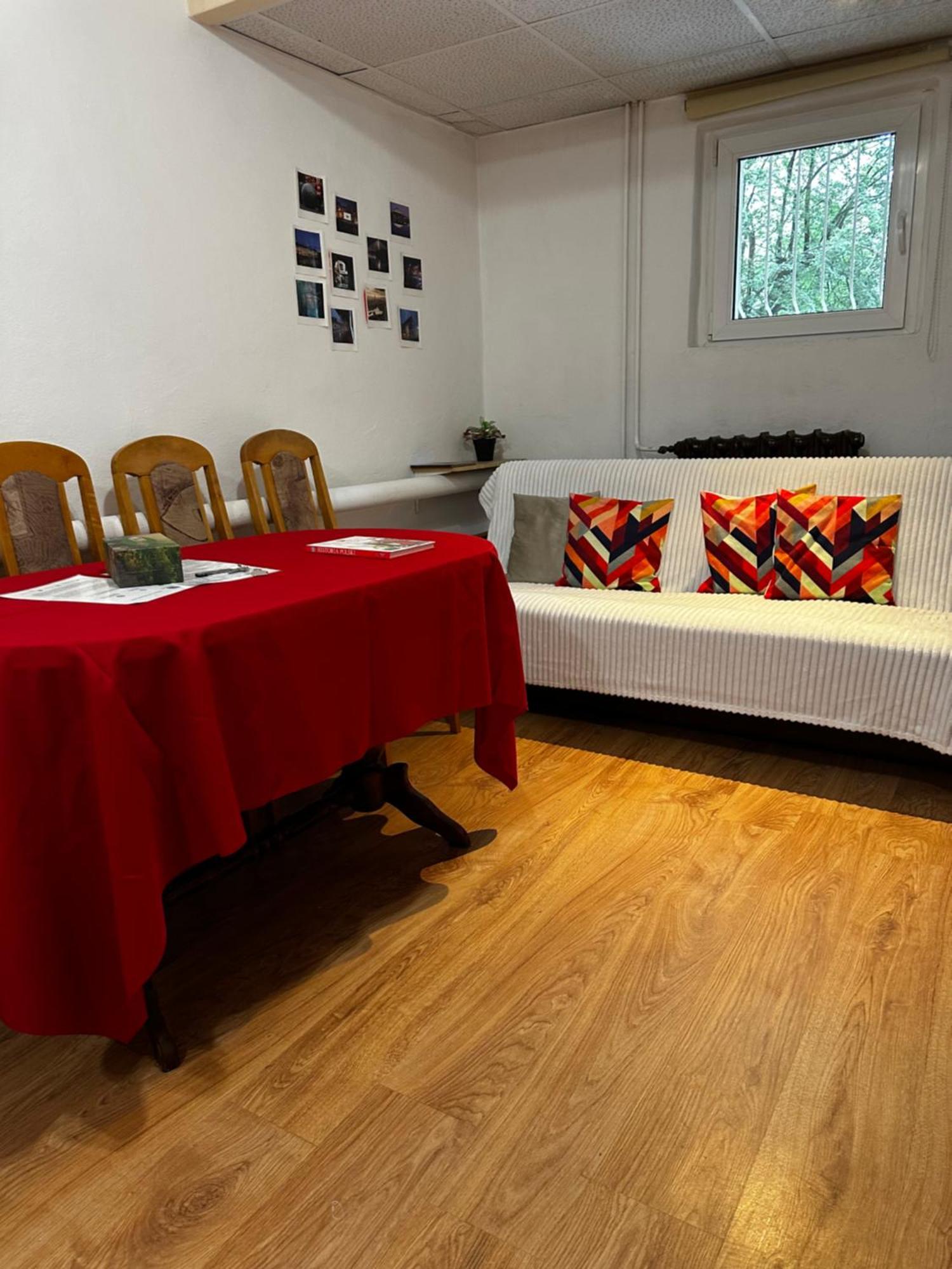 Travel House Wroclaw Hotell Eksteriør bilde